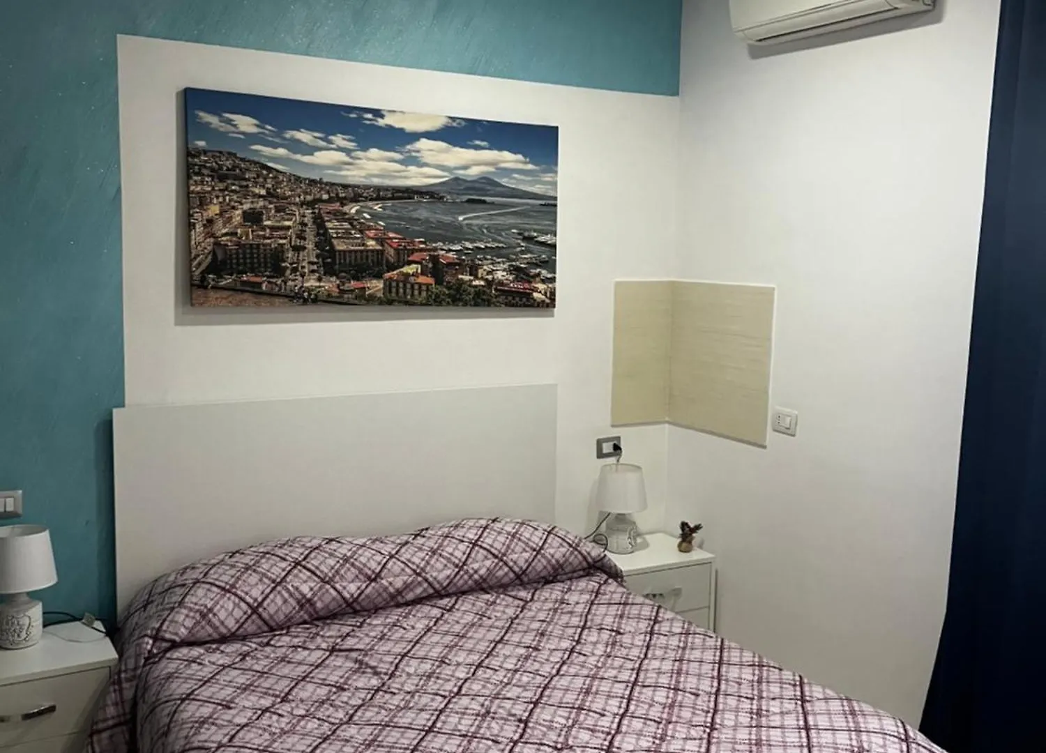 Bed & Breakfast Family Room Portici Italia