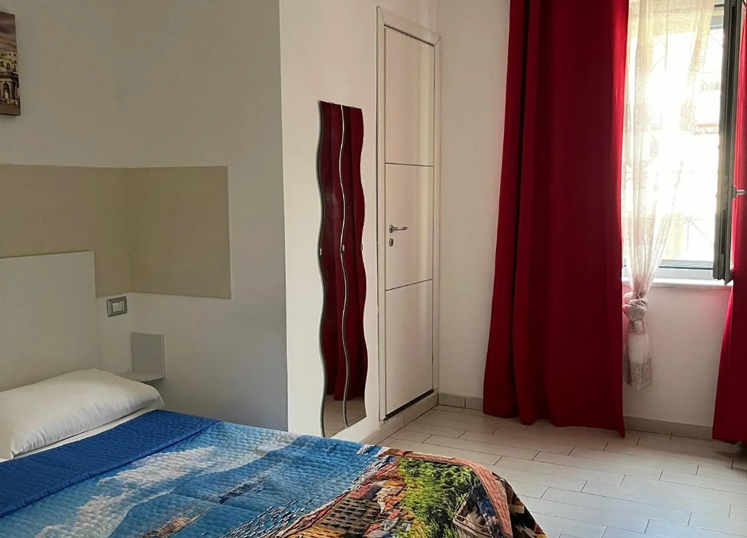 Bed & Breakfast Family Room Portici Italia